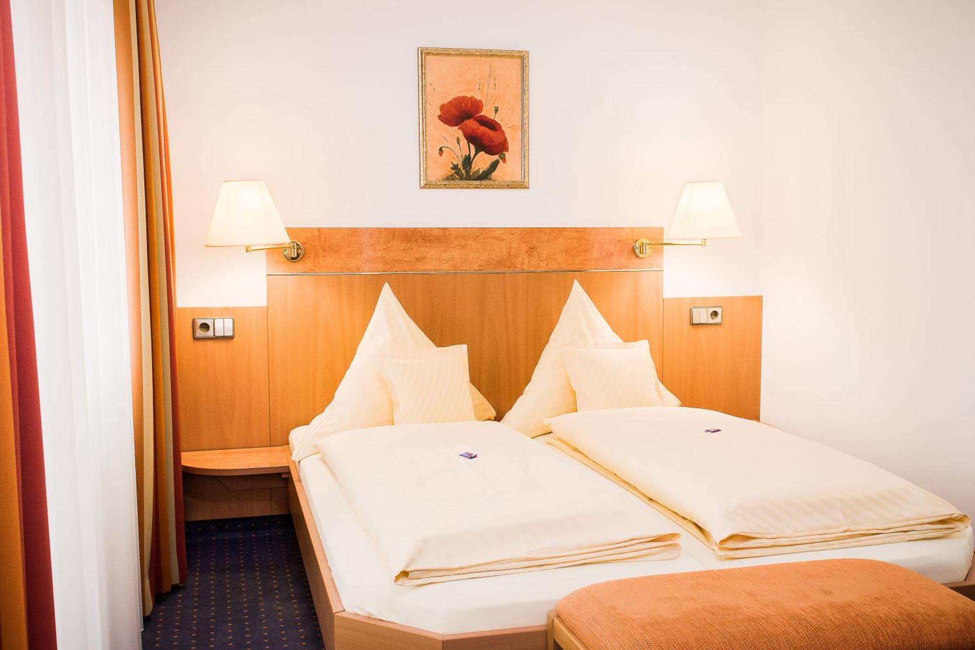 Hydepark Hotel Haidkapelle Luaran gambar
